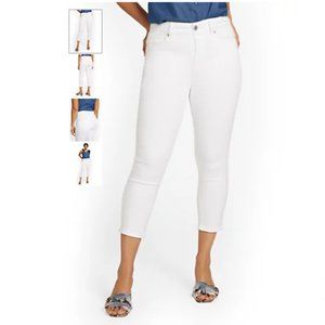 New York & Company MYA High Waisted Capri Skinny Jeans Plus Size 20